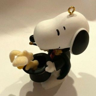 Hallmark 2005 Peanuts Snoopy The Magnificent 8th In Spotlight On Snoopy Series