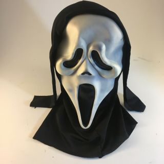 Vintage Easter Unlimited Scream Ghostface Mask Mk Stamp Glows Fun World Rare