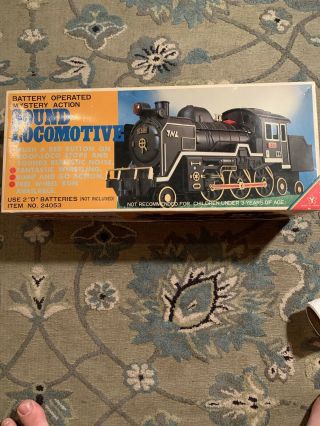 Rare Vintage Battery Operated Mystery Action Sound Locomotive 24053