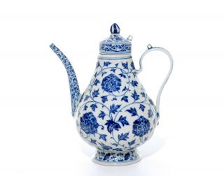 A Chinese Blue And White Porcelain Ewer