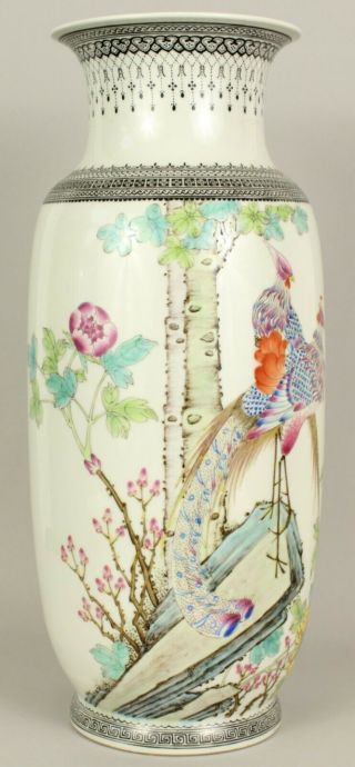 A large Chinese famille rose bird vase 20thc Republic 3