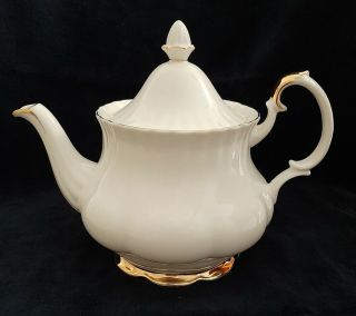 Vintage Royal Albert Large Teapot Montrose Shape Pattern Val D 