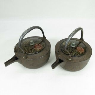 E243: High Class Japanese Old Iron Sake Kettles W/relief,  Silver Inlay And Makie