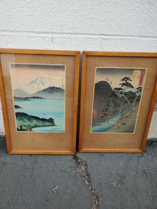 Japanese Pair Wood Framed Woodblock Prints