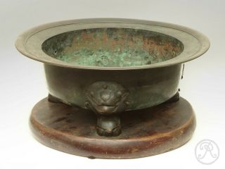 19th C.  Antique Japanese Meiji Period Bronze Fire Bowl Hibachi Brazier