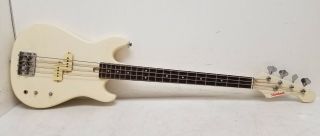 Vintage Montaya Short Scale 4 String Bass Guitar Sb - 500