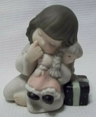Vintage Kim Anderson Pretty As A Picture Figurine Girl Holding Doll Gift Present