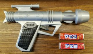 Vintage 1982 Silver Pez Space Gun,  Us Zone Pez Clicker - Rare