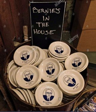 FISHS EDDY Bernie Sanders 2016? Saucer 3 7/8” Small Trinket Dish Rare ✔️ 3