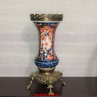 Antique Japanese Meiji Era Lion Masks Bronze Mounted Imari Porcelain Beaker Vase