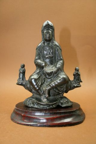 Antique Early Qing Chinese Bronze Guanyin With Attendants On A Recent Stand