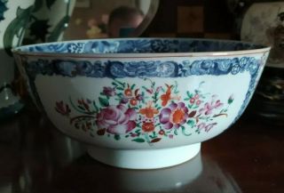 18th Century Chinese Export Punch Bowl.  Very Fine Painting.  23 Cm