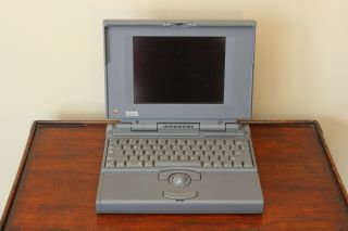 Vintage Macintosh Powerbook 180c Apple Computer Laptop