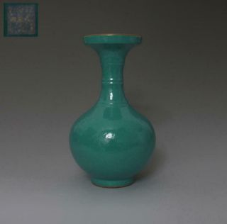 Exquisite Old Chinese Green Glaze Porcelain Vase Qianlong Marked (345)