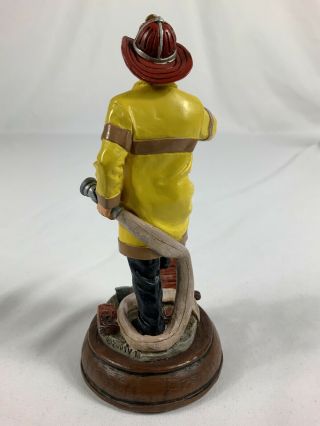 Vanmark Red Hats of Courage Fireman Figurine Gimme Water 2001 FM88634 5 3/4 