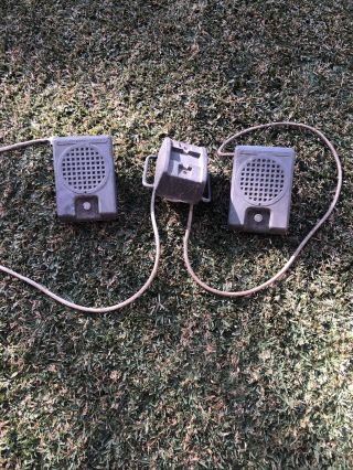 Vintage Drive - In Movie Speaker Waffle Grille Reed (2) W/ Center Pole Junction