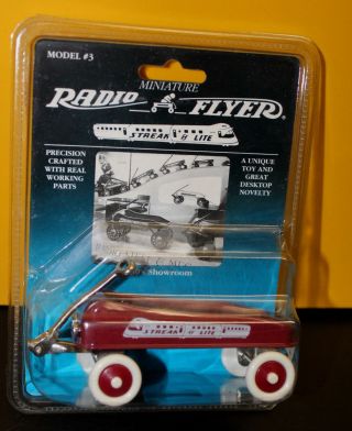 Radio Flyer Streak O Lite Miniature Model 3 - Nip
