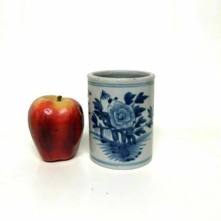Antique 19th Century Chinese Canton Porcelain Blue & White Brush Pot