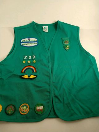 Girl Scouts Brown Brownie Vest Size Large W/ Patches & Badges Vintage 2000s