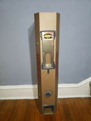 Vintage 5 Cent National King Candy Bar Machine With Keys