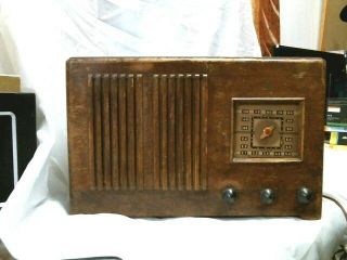 Vintage Emerson Wooden Tube Radio Short Wave -