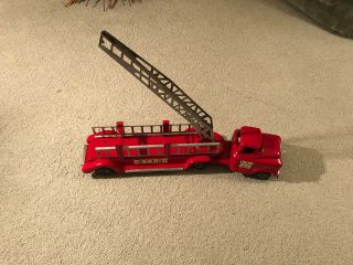 Vintage 1950’s Buddy L 6 Extension Ladder Fire Truck.