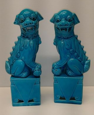 Chinese Porcelain Turquoise Foo Dogs Figurines Set Of 2 Workmanship.