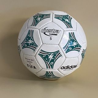 Adidas 1994 Questra Tsunami Rare Green Official World Cup Ball Fifa Vtg Hawaii