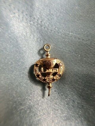 Sigma Theta Tau Nursing Honor Society 1/10 10k Gold Pin - Back Badge