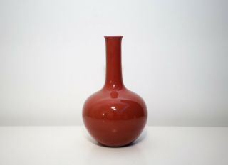 A Red Glazed Bottle Vase 2