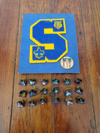 Bsa Cub Scout Sports Program Letter =s= Patch Plus 18 Different Sports Pins
