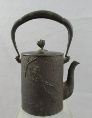 Fine Early Japanese Meiji Period Tetsubin Iron Water Kettle,  Signed Bronze Cover