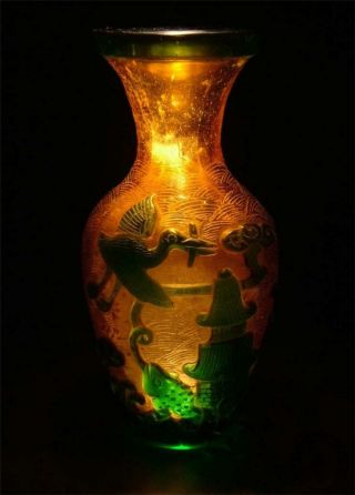 Fine Old Chinese Peking Glass Made Bottle Vase Pot Statue Fish Crane Auspicious