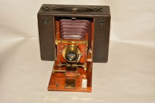 No.  4 Cartridge Kodak Vintage Camera Early Version W/ Wooden Bed & Lens Standard