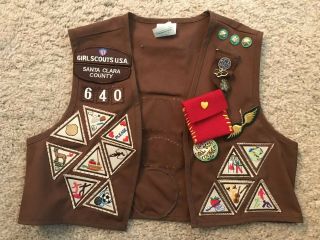 Girl Scouts Brownie Vest Size Small Patches And Pins