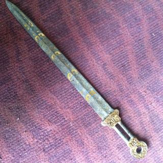 Antique Ancient Chinese Bronze Gilding Engraving Long Sword.