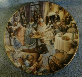 " The Spirit Of Christmas Present " Rare Collector Plate By Dept.  56 - No Box