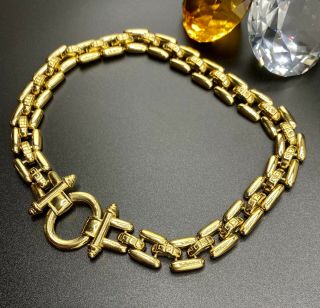 Vintage Givenchy Paris Ny Polished Gold Plated Wide Link Gg Logo Choker Necklace