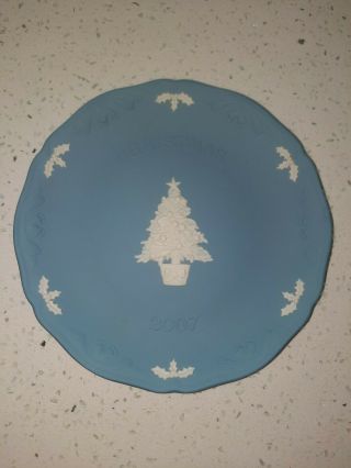 Wedgwood Jasperware Blue Christmas Plate 2007 Holly Bells & Tree