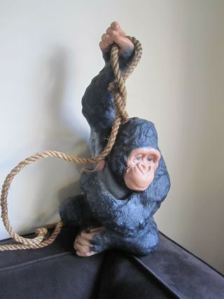 1977 Universal Statue Hanging Jungle Monkey Chimpanzee Realistic Garden Statue