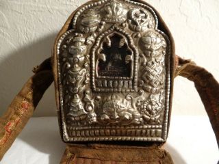 Collectible Tibetan Buddhist Gao/gau/ghau Prayer Box With Carrying Pouch