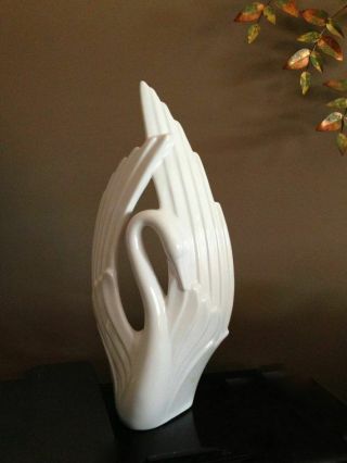 Vintage Royal Haeger Swan Sculpture White Glossy 20 " Art Deco Mcm Bird Figure