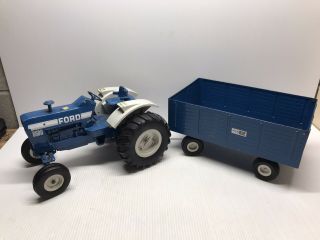 Vintage Ertl Ford 8600 Farm Tractor With The Big Blue Wagon