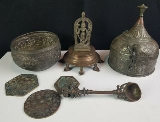 19th Century Indian Hindu Thai Jain South East Asian Group Of Metal Bronze Items