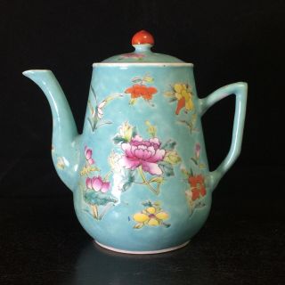Antique Chinese Late Qing / Republic Period Export Teapot 6.  6” Tall,