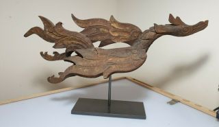 A Fine 19th C Qing Dynasty Architectural Gilt Wood Carving Of A Phoenix.