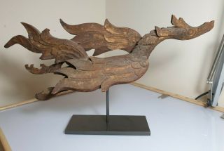 A Fine 19th C Qing Dynasty Architectural Gilt Wood Carving Of A Phoenix. 3