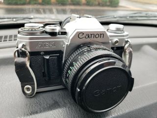 Vintage Canon Ae - 1 Slr Film 35mm Camera With Fd Lens 50mm 1:1.  8