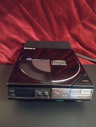 Vintage Sony D - 5a Cd Compact Disc Player With Ac - D50 Adapter (1985)