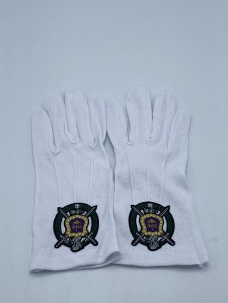 Omega Psi Phi - White Gloves (size Xl)